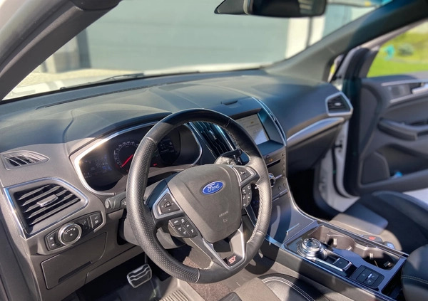 Ford EDGE cena 136500 przebieg: 44500, rok produkcji 2019 z Oborniki małe 191